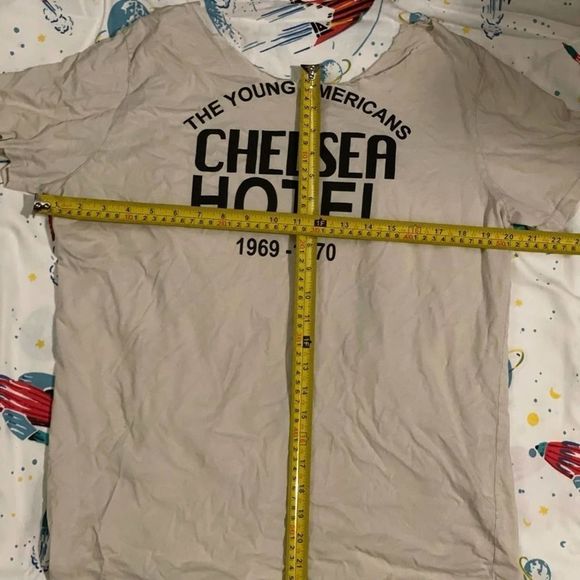 Electric West Chelsea Hotel t shirt - Picture 3 of 4